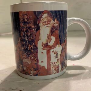 Vintage-1960s-WBI-World Bazaar Inc-Victorian style Santa Claus 10 oz coffee mug